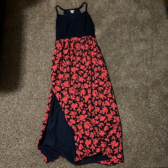 J. Crew Dresses & Skirts - J. Crew 4 navy and floral maxi dress with a slit!